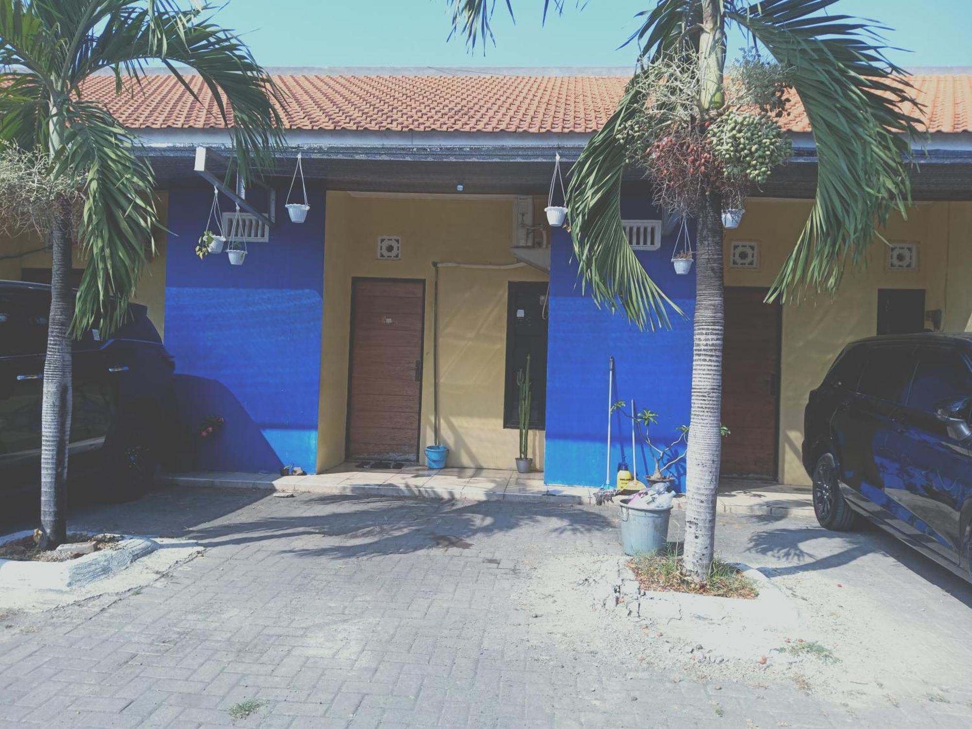 Kost Backpacker Hotel Sidoarjo Exterior foto
