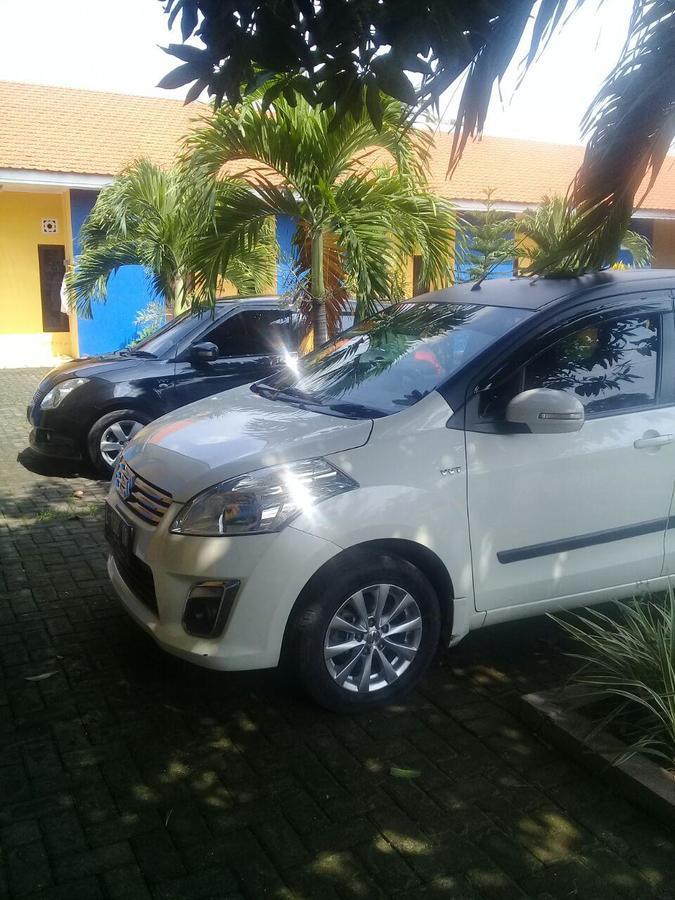 Kost Backpacker Hotel Sidoarjo Exterior foto